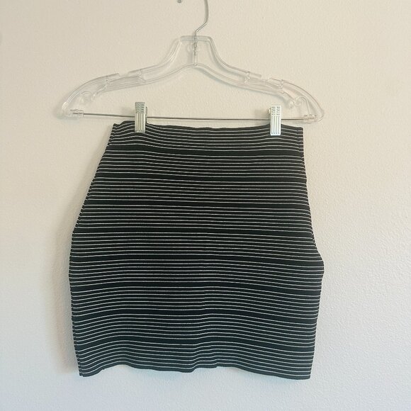 BCBG Maxazria Striped Black & White Mini Skirt - Picture 2 of 2